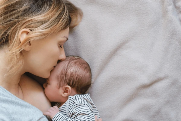 The First Postpartum Period Understanding Your Body's Return to Cyclical Health