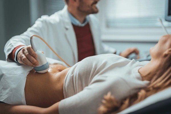 The First Six Weeks Foundation and Formation in Early Pregnancy
