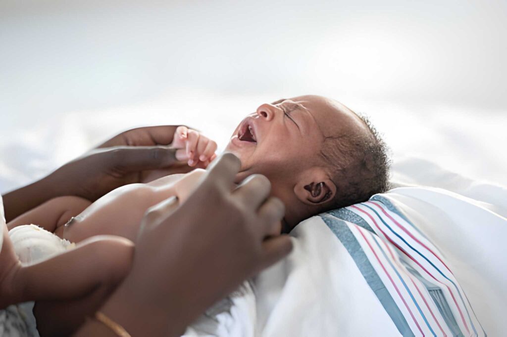 The Language of the Littlest Interpreting Newborn Reactions to Slight Pain
